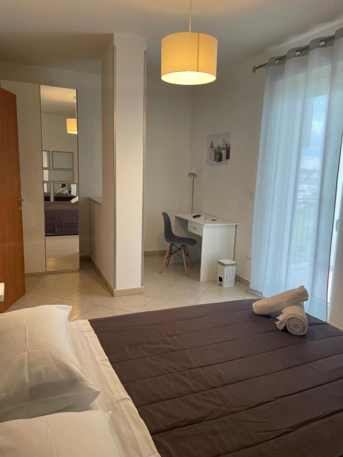 La Dimora Dei Sogni Apartment Mesagne Exterior foto